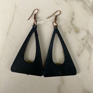 Black wooden triangle drop earrings.